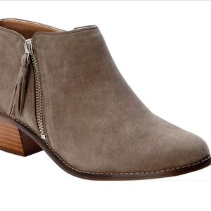 Vionic heeled ankle bootie - Taupe Suede - size 8.5